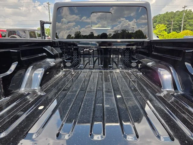 Used 2022 Black Jeep Willys image 30