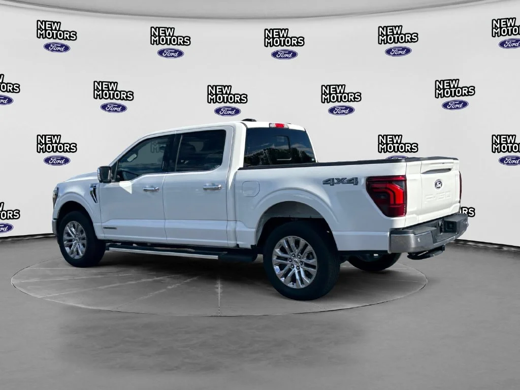 Used 2024 White Metallic Ford Lariat image 3