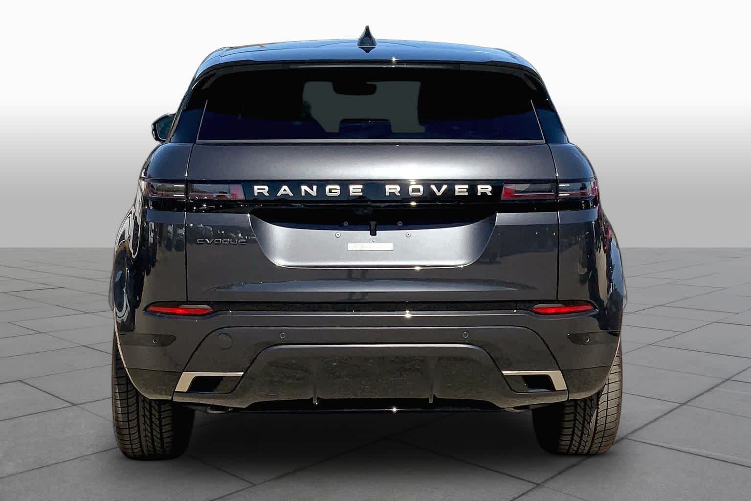 New 2026 Carpathian Grey Land Rover Hoxton Edition image 4