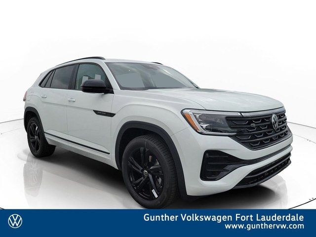 2026 Volkswagen Atlas Cross Sport 2.0T SEL R-Line Black