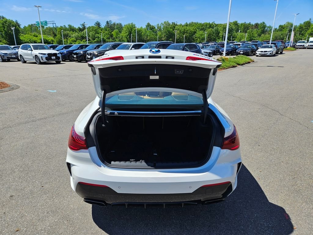 Used 2025 Mineral White Metallic BMW M440i xDrive image 11
