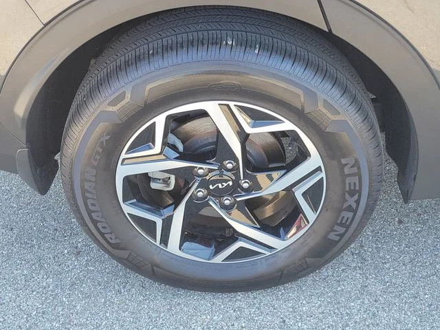 Used 2023 Gray Kia LX image 7