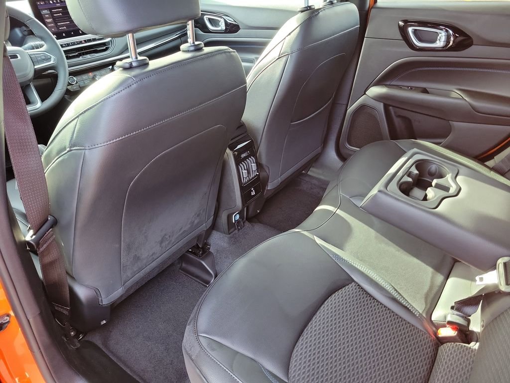New 2026 Joose (DISC) Jeep Latitude image 11