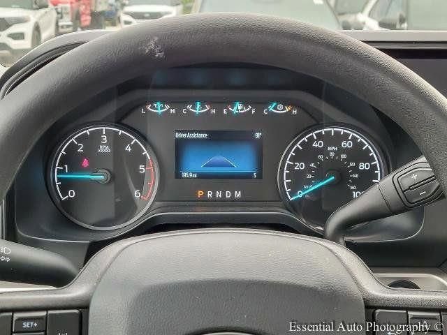 New 2025 Oxford White Ford F-450® XL image 39