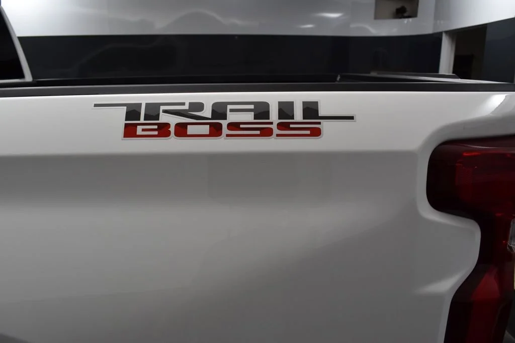 New 2026 Summit White Chevrolet LT Trail Boss image 21