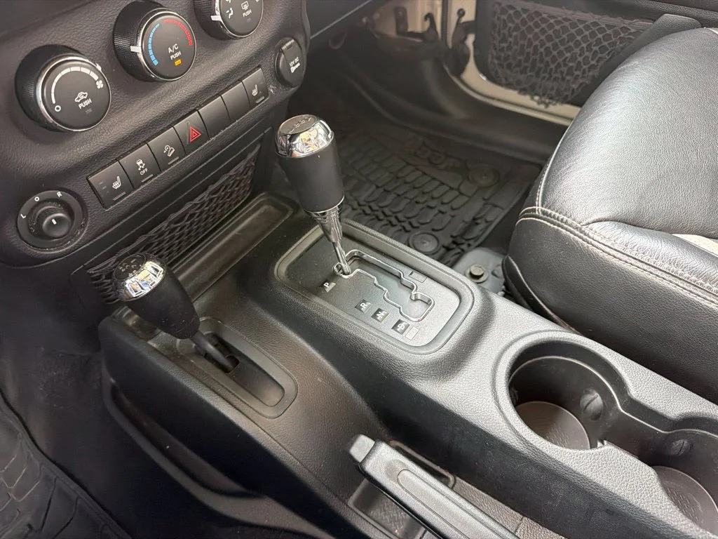 Used 2018 Beige Jeep Unlimited Sport image 18