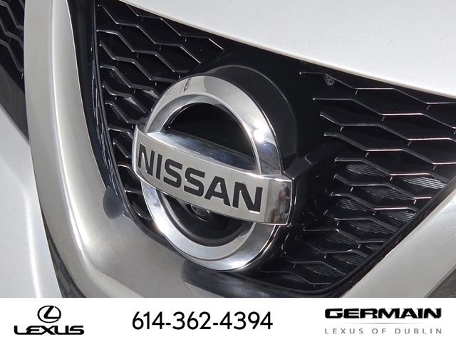 Used 2016 Silver Nissan SL image 13