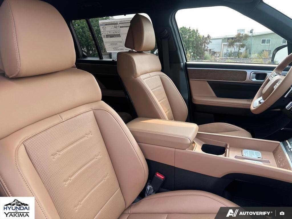 2026 Hyundai Santa Fe Limited - Photo 23
