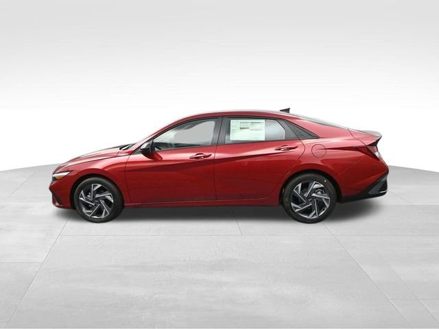 Certified Used 2025 Red Hyundai SEL Sport image 6