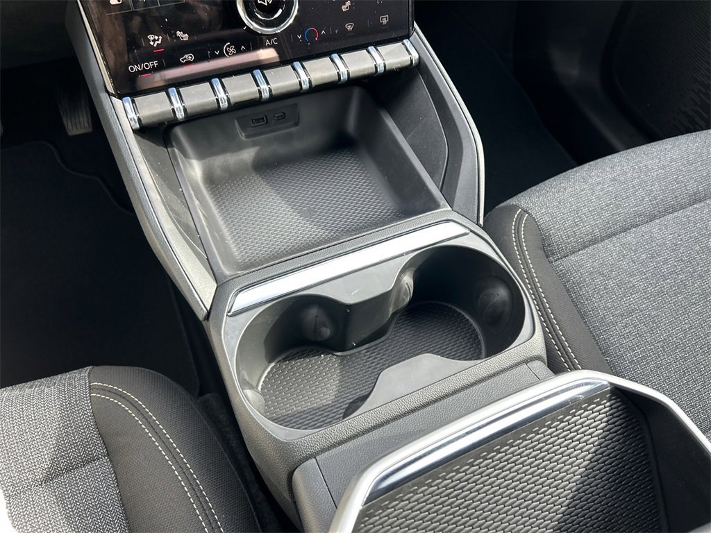 2026 GMC TERRAIN - Image 23