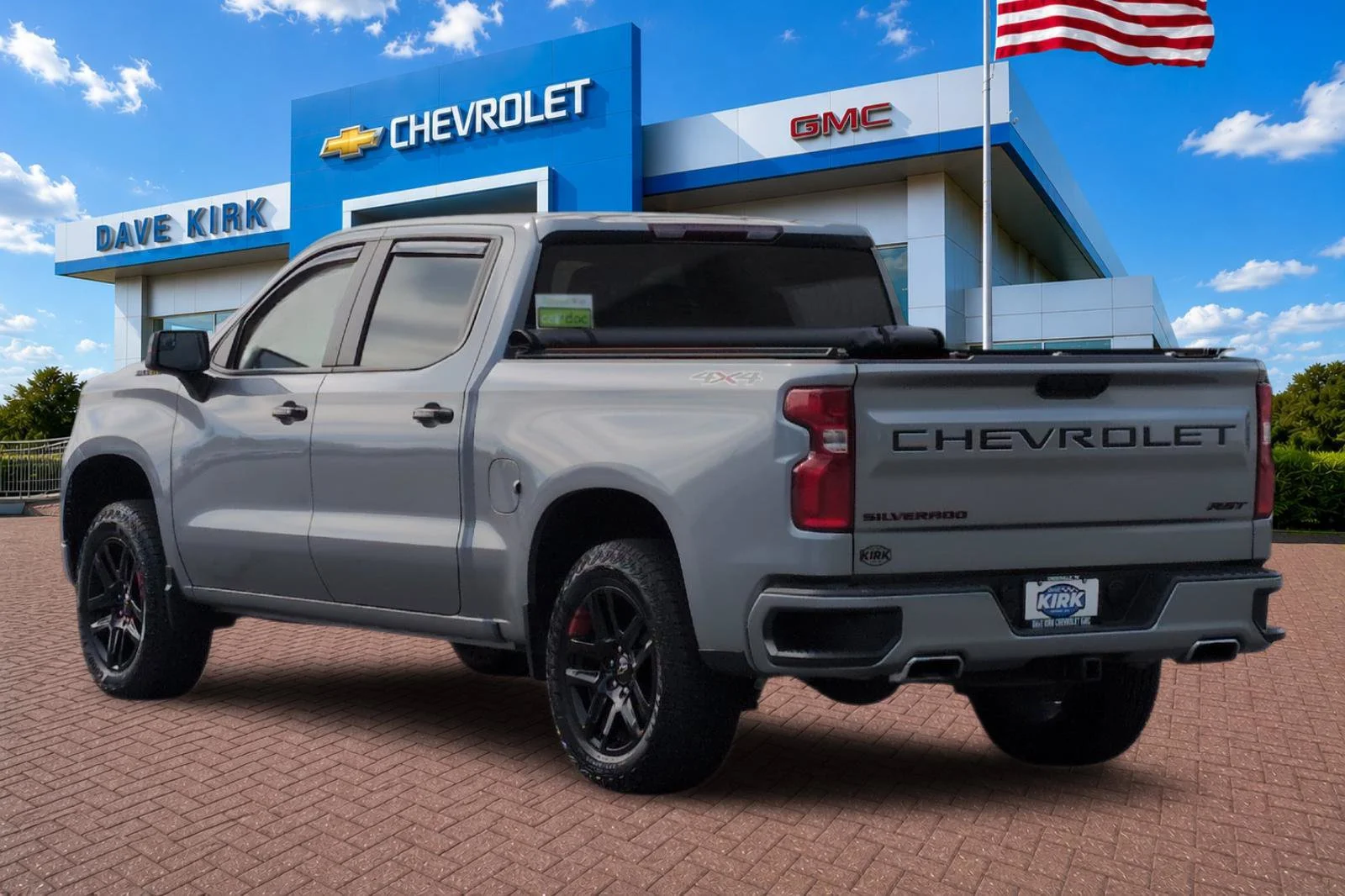 Used 2023 STERLING GRAY METALLIC Chevrolet RST image 5