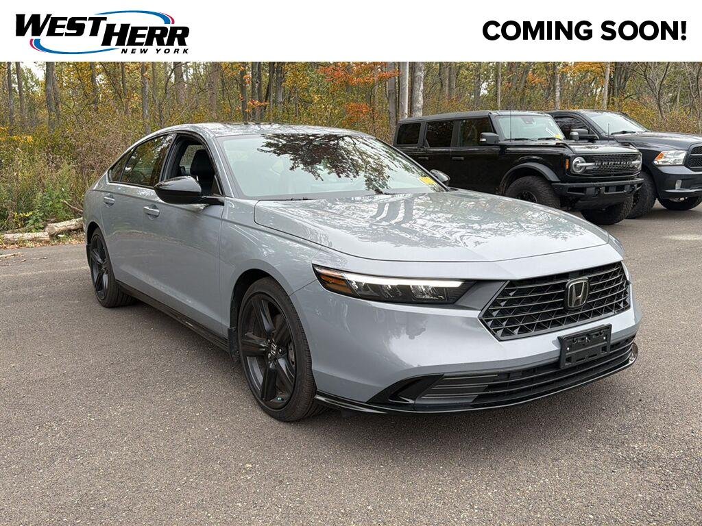 Used 2025 Urban Gray Pearl Honda Sport-L image 1