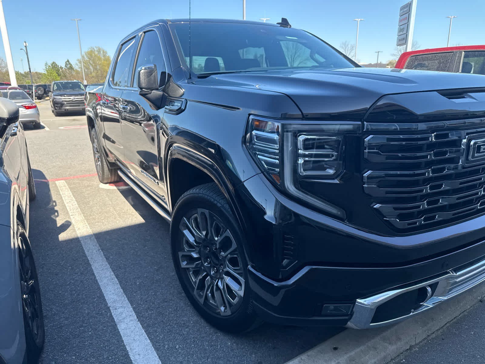 Used 2025 GMC Sierra 1500 Denali Ultimate with VIN 1GTUUHEL0SZ249906 for sale in Little Rock