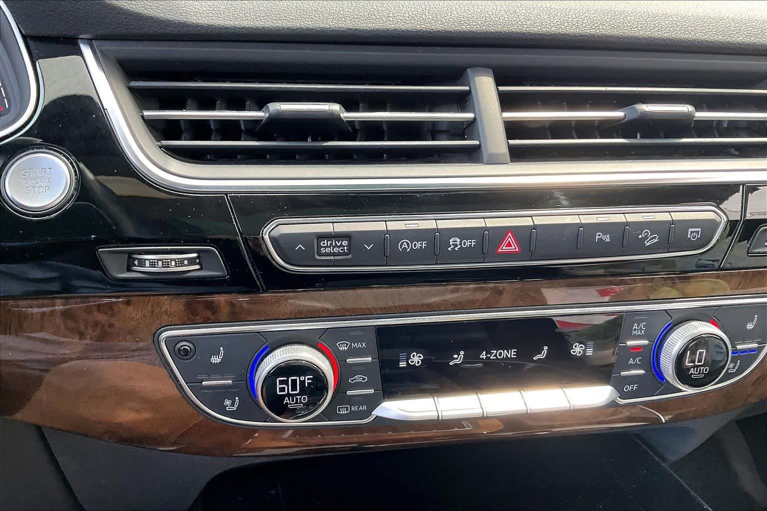 Used 2018 Florett Silver Metallic Audi Premium Plus image 15