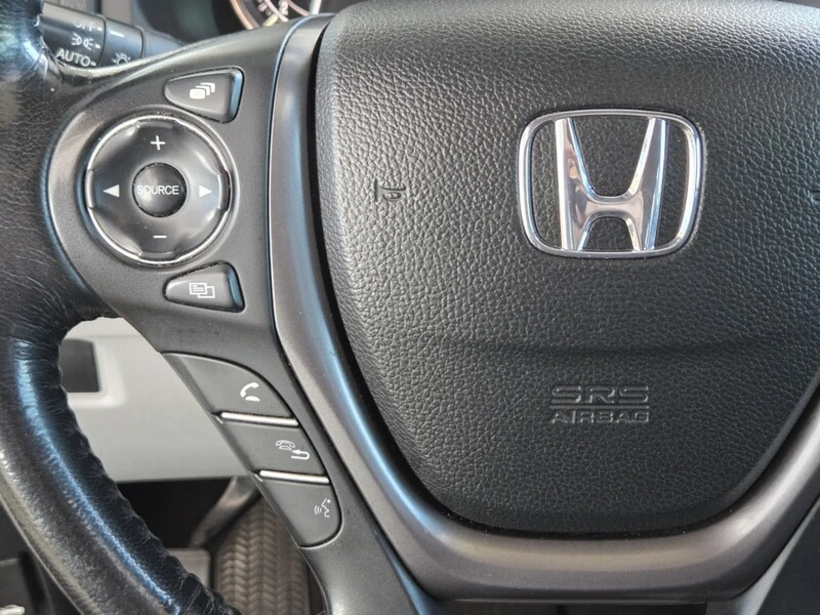 Used 2016 Obsidian Blue Pearl Honda EX-L image 28