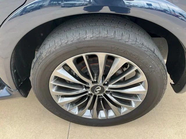 Used 2019 Blue INFINITI LUXE image 35