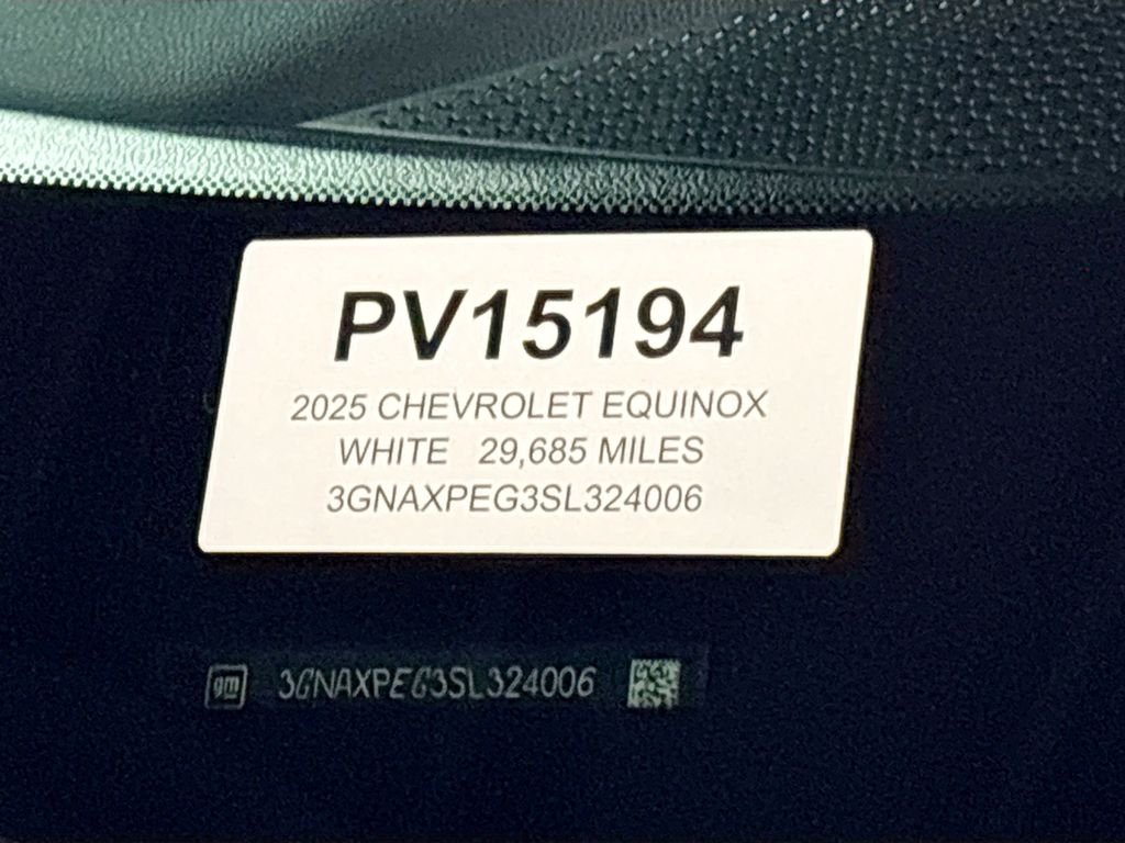 Used 2025 White Chevrolet LT image 25