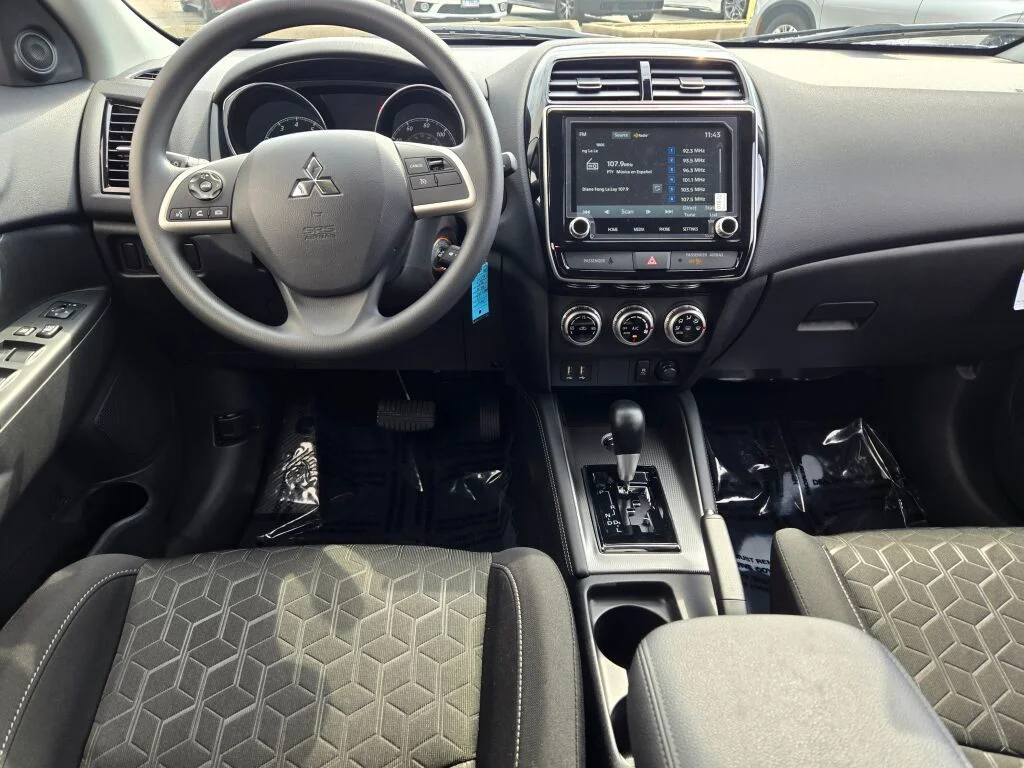 Used 2026 Gray Mitsubishi 2.0 ES image 14