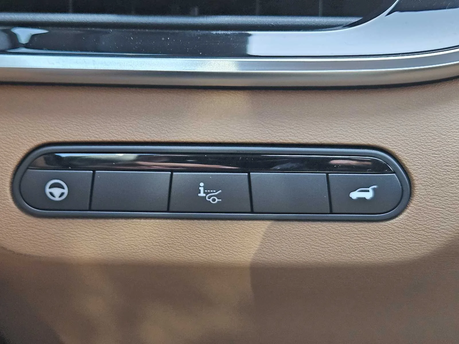 New 2027 2T RAD WHT INFINITI Autograph AWD image 16