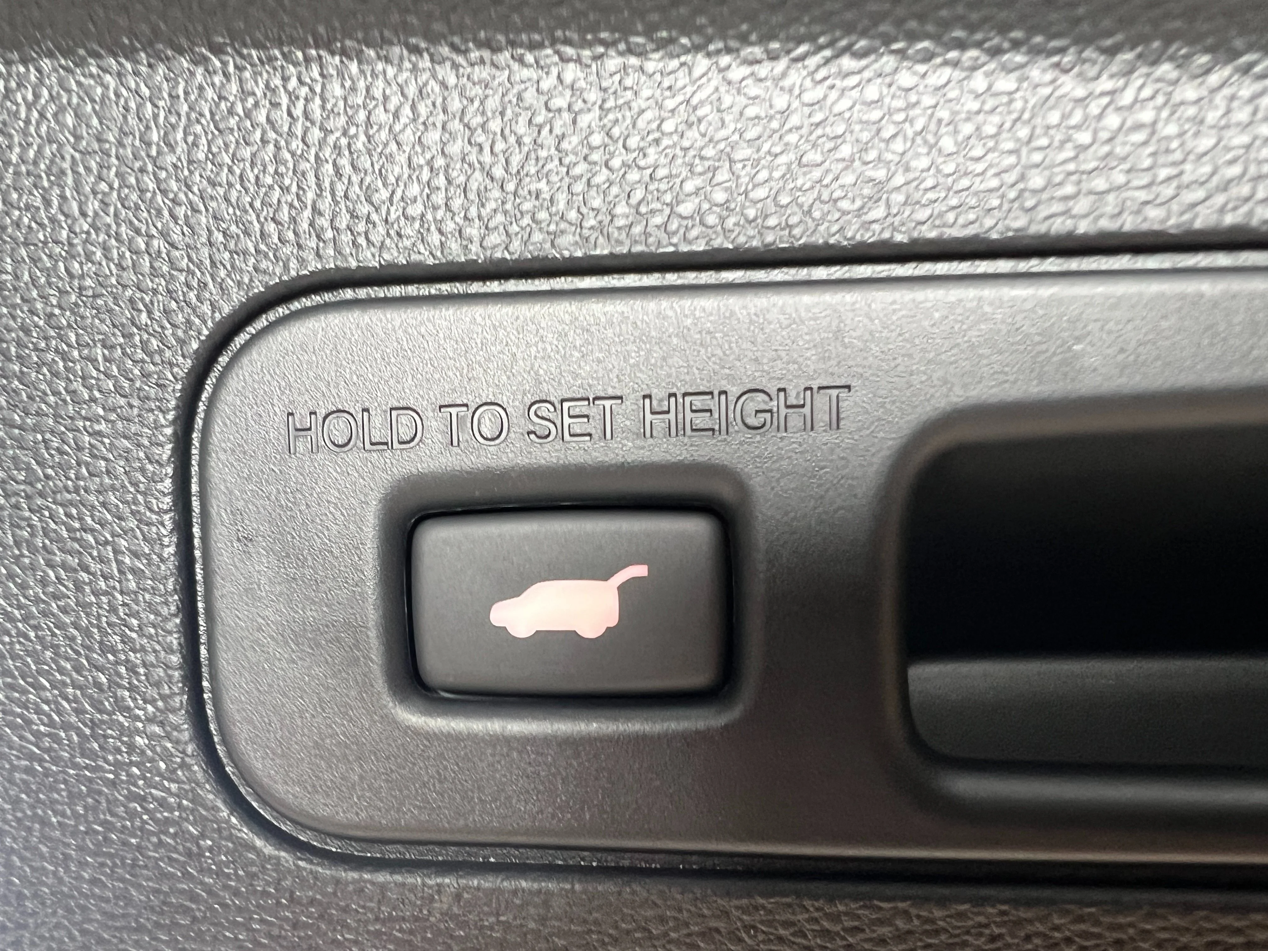 New 2026 Platinum White Pearl Acura w/Technology Package image 37