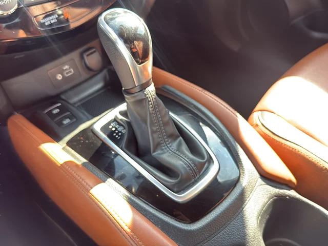 Used 2019 Black Nissan SL image 18