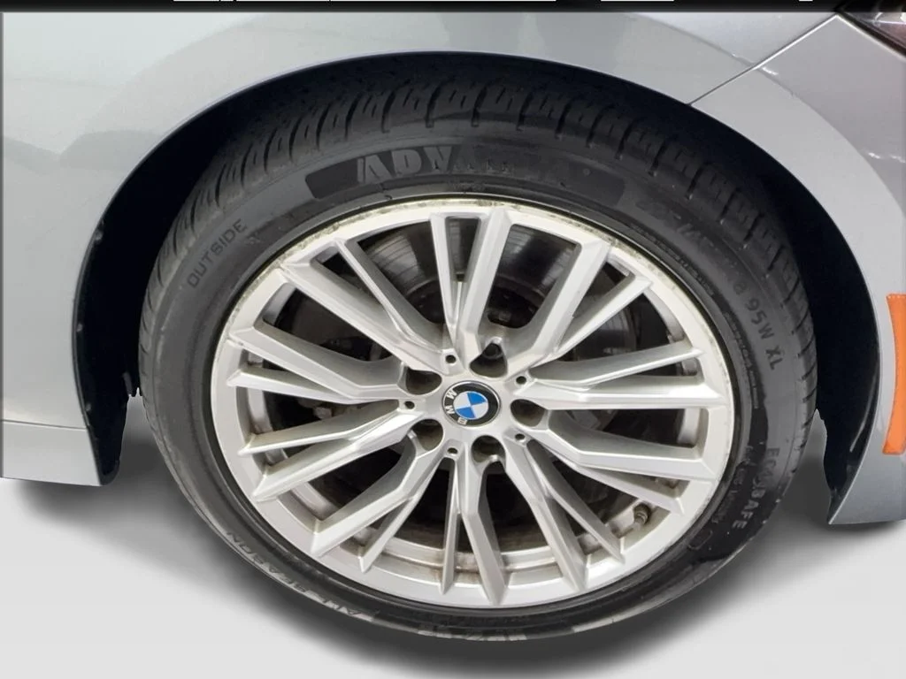 Used 2024 Gray BMW 330i image 14