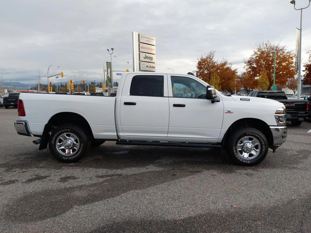 New 2026 White RAM Tradesman 4x4 Crew Cab 6