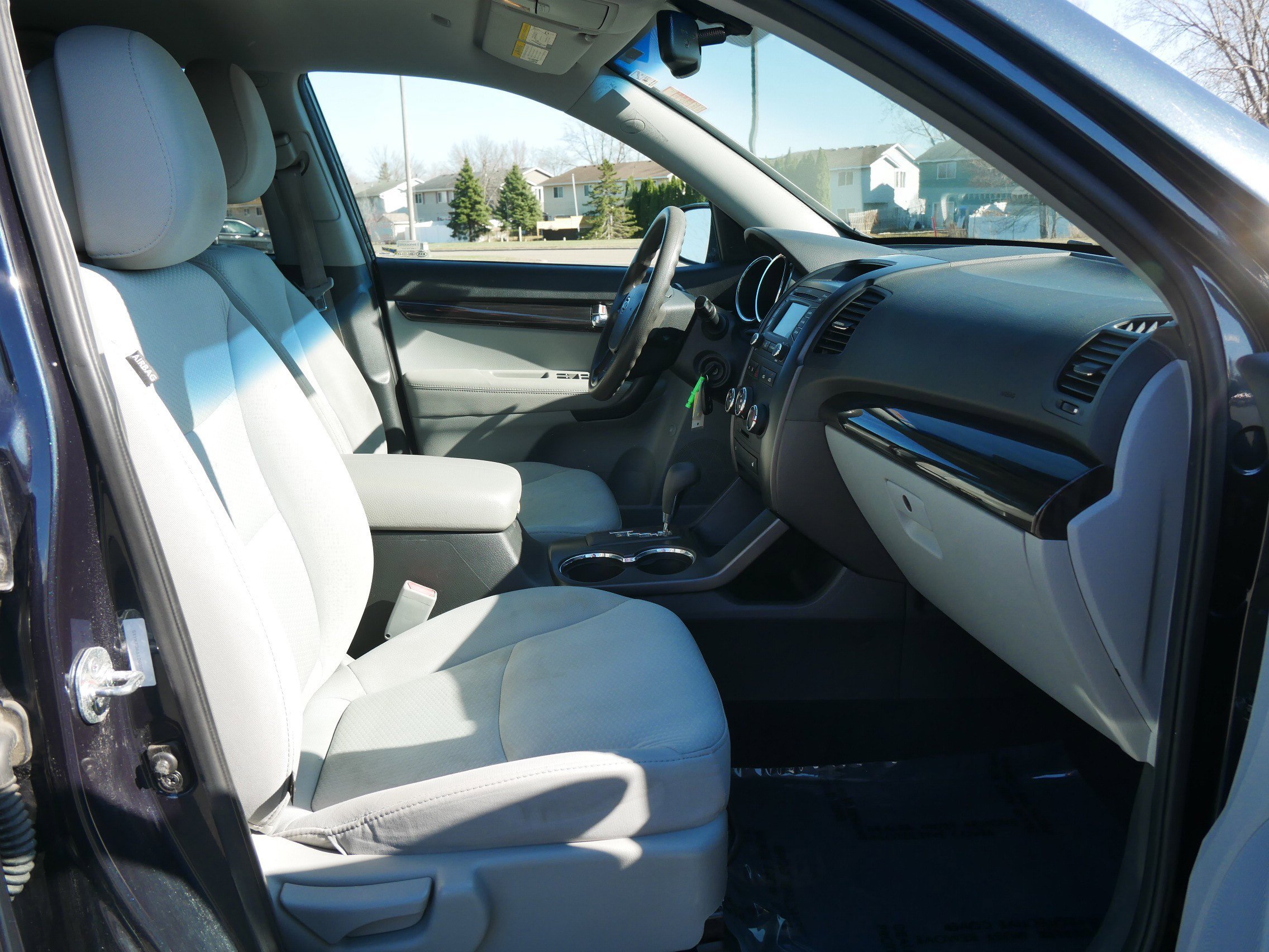 Used 2013 Baltic Blue Kia LX image 14