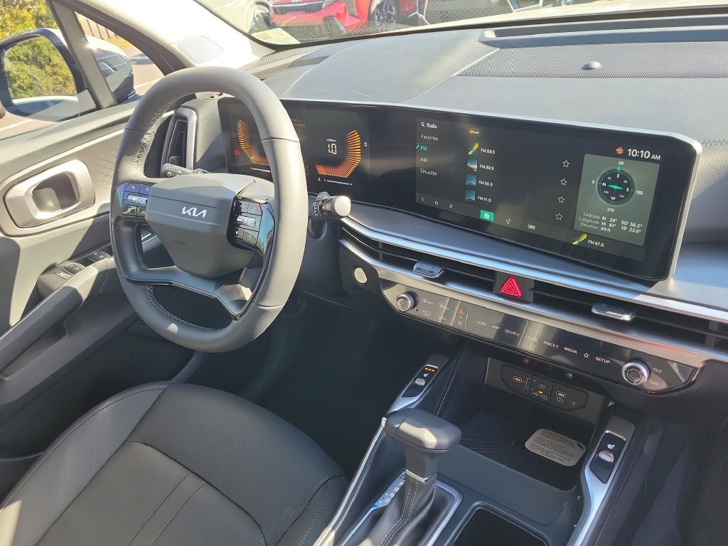 New 2026 Wolf Gray Kia S image 8