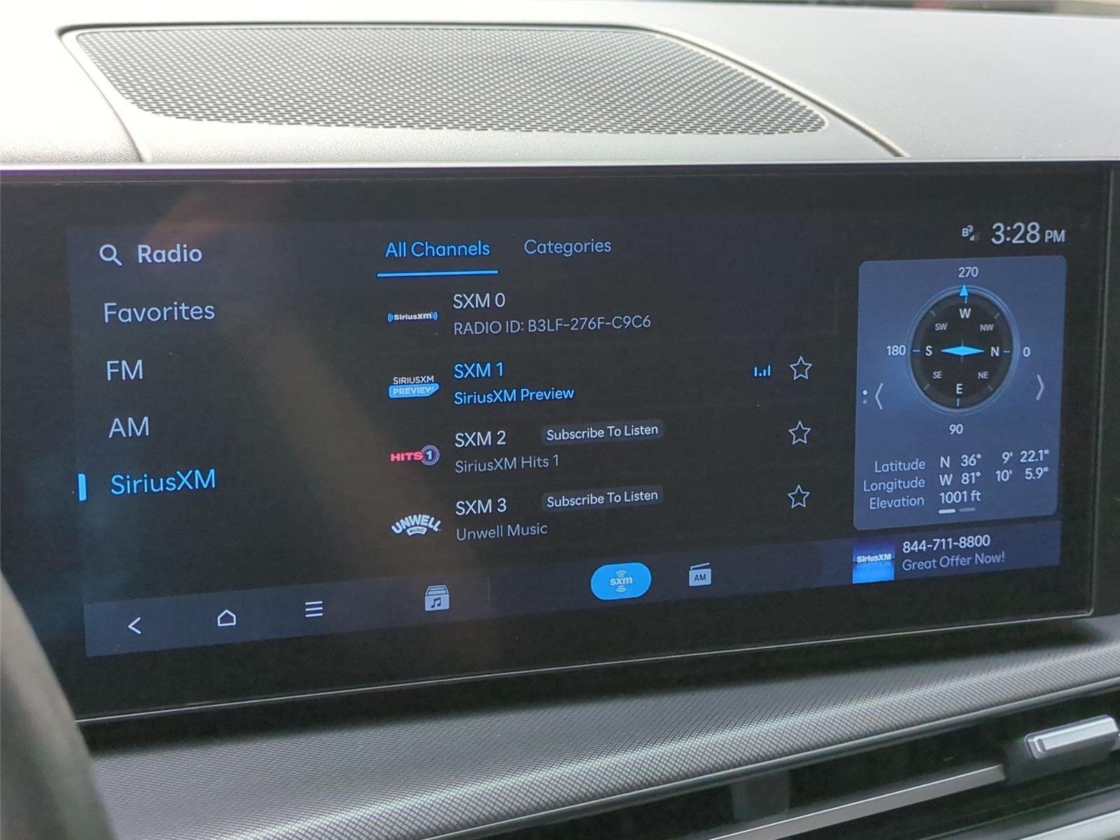 Used 2024 Hampton Gray Hyundai SEL image 24