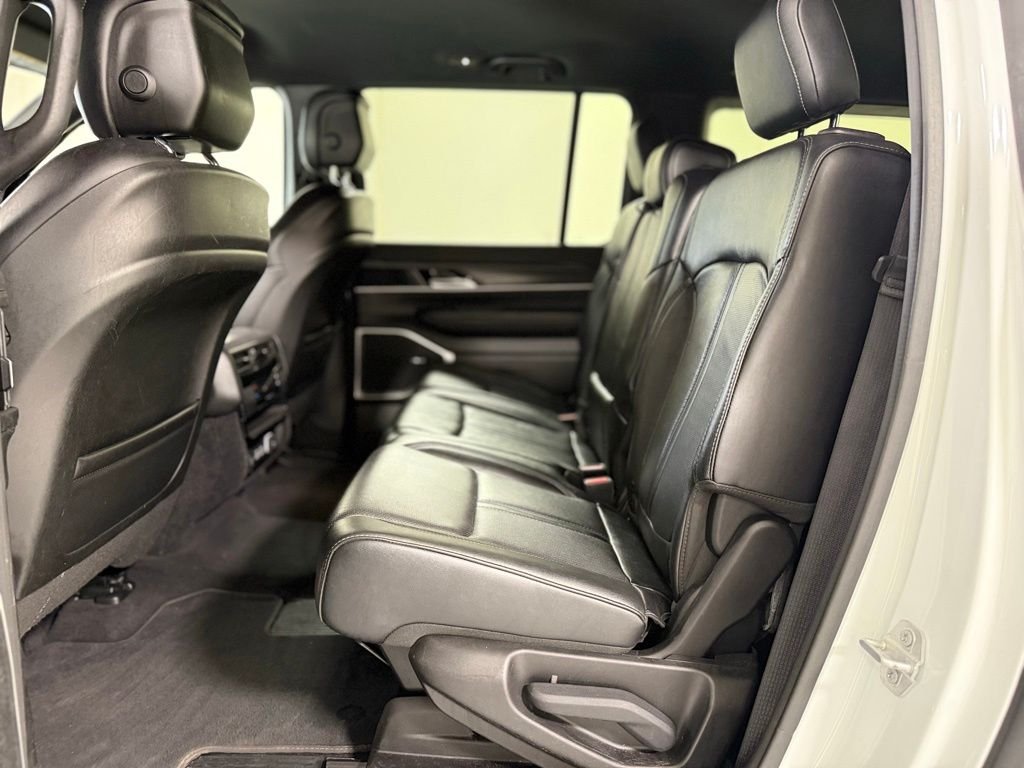 Used 2024 White Jeep Series II image 16