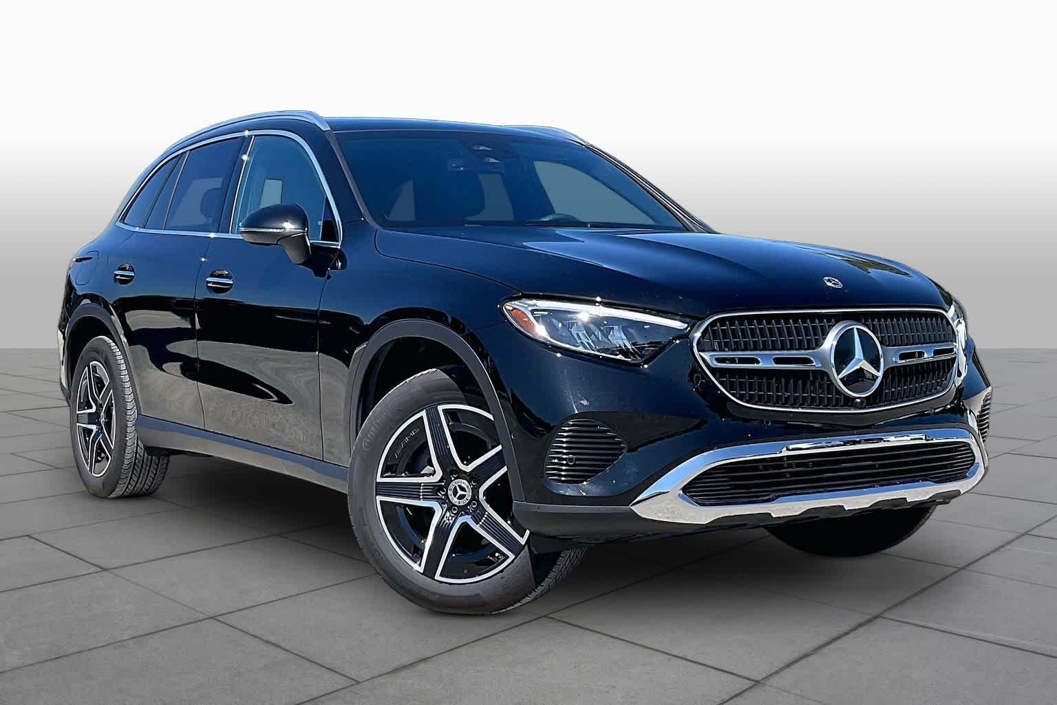 New 2026 Obsidian Black Metallic Mercedes-Benz GLC 300 image 3