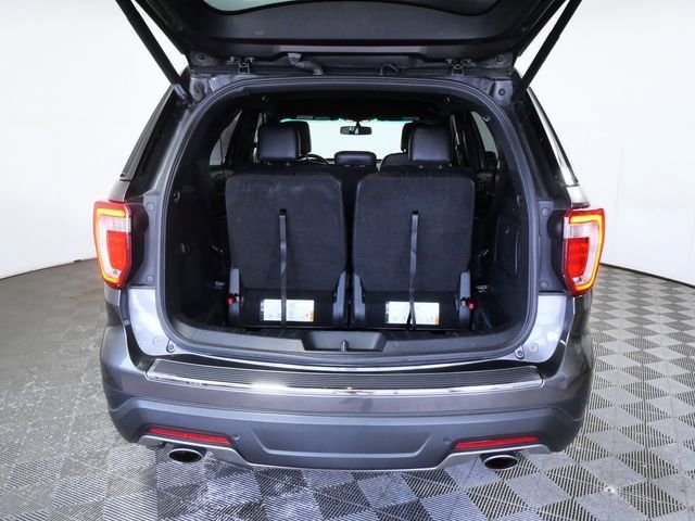 Certified Used 2018 Gray Ford XLT image 9