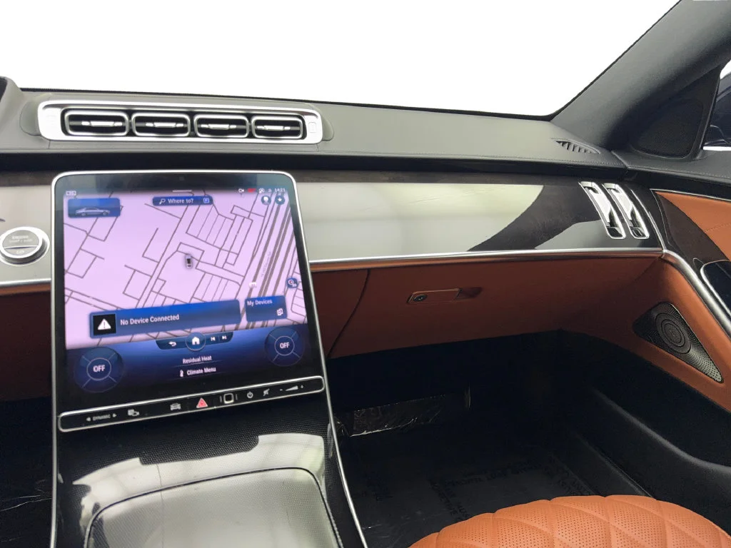 Used 2023 Green Mercedes-Benz S 500 image 53
