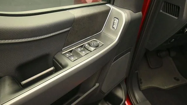 New 2026 Ruby Red Metallic Tinted Clearcoat Ford XLT image 13