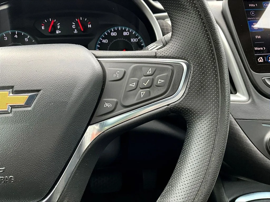 Used 2023 Gray Chevrolet LT image 16