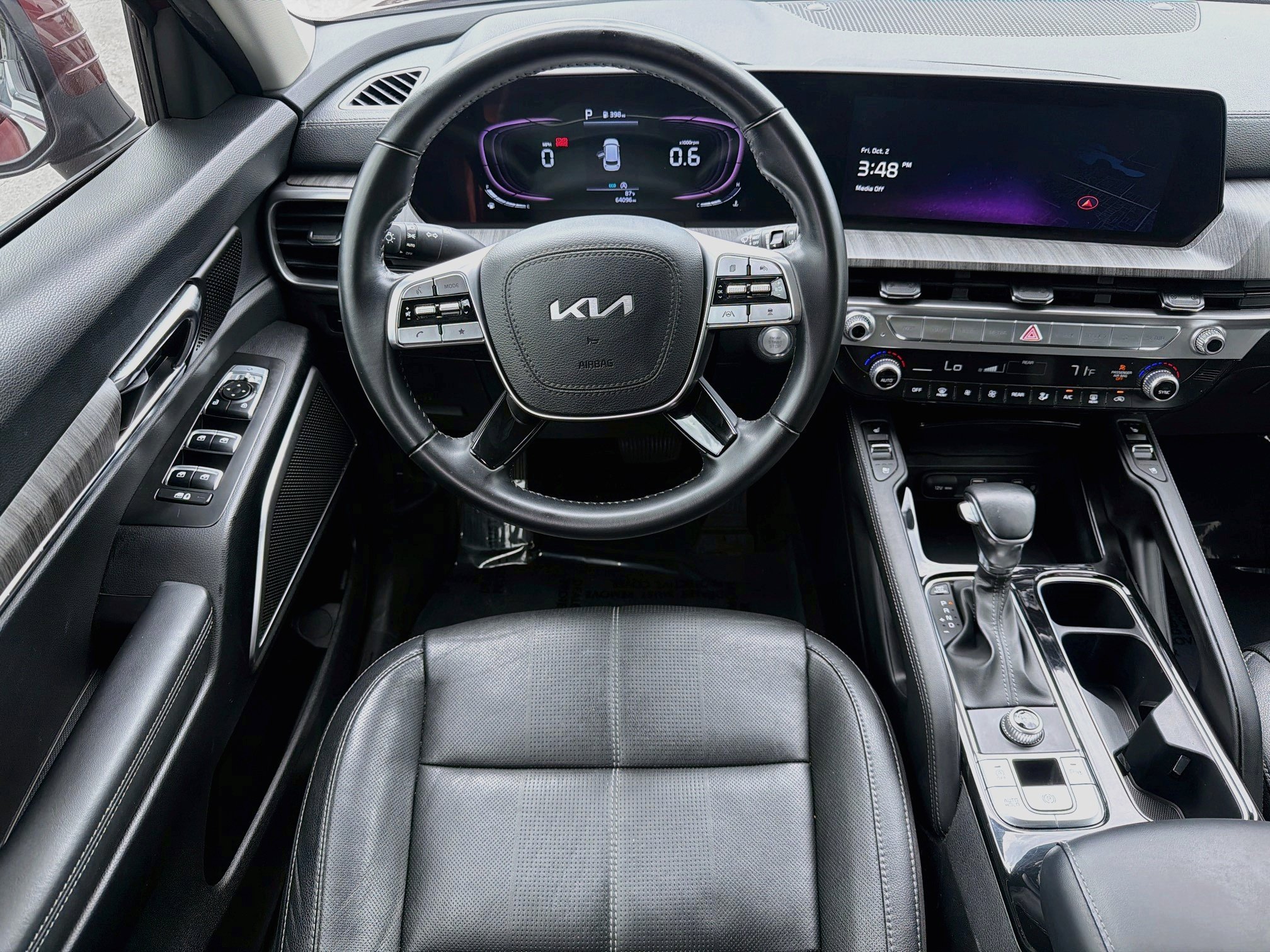 Used 2024 Dawning Red Kia EX image 18