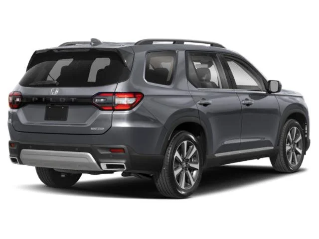 Used 2025  Honda Touring image 2