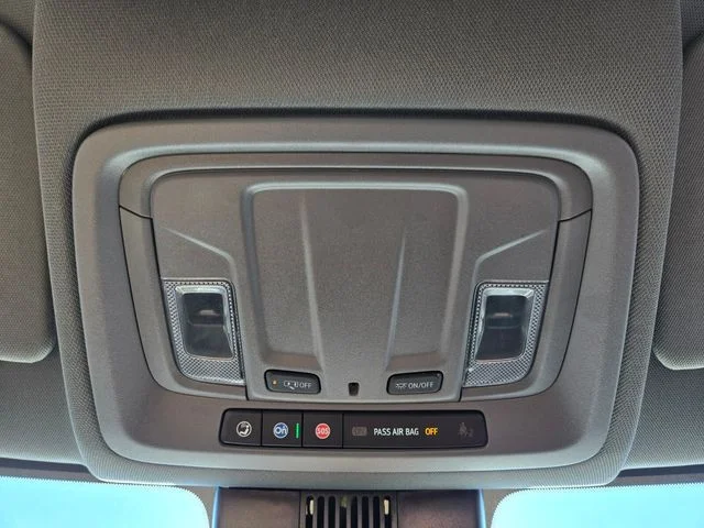 Used 2025 Gray Chevrolet LT image 26