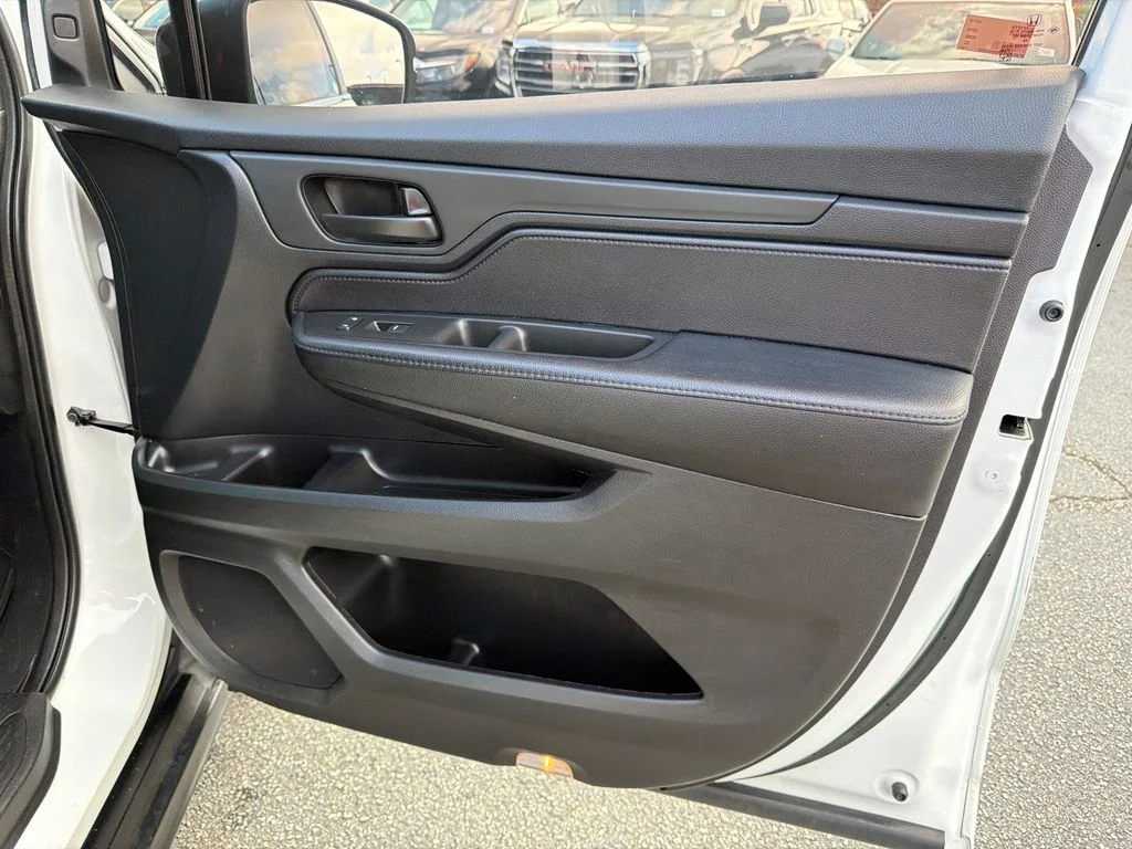 Used 2021 White Honda EX-L image 14