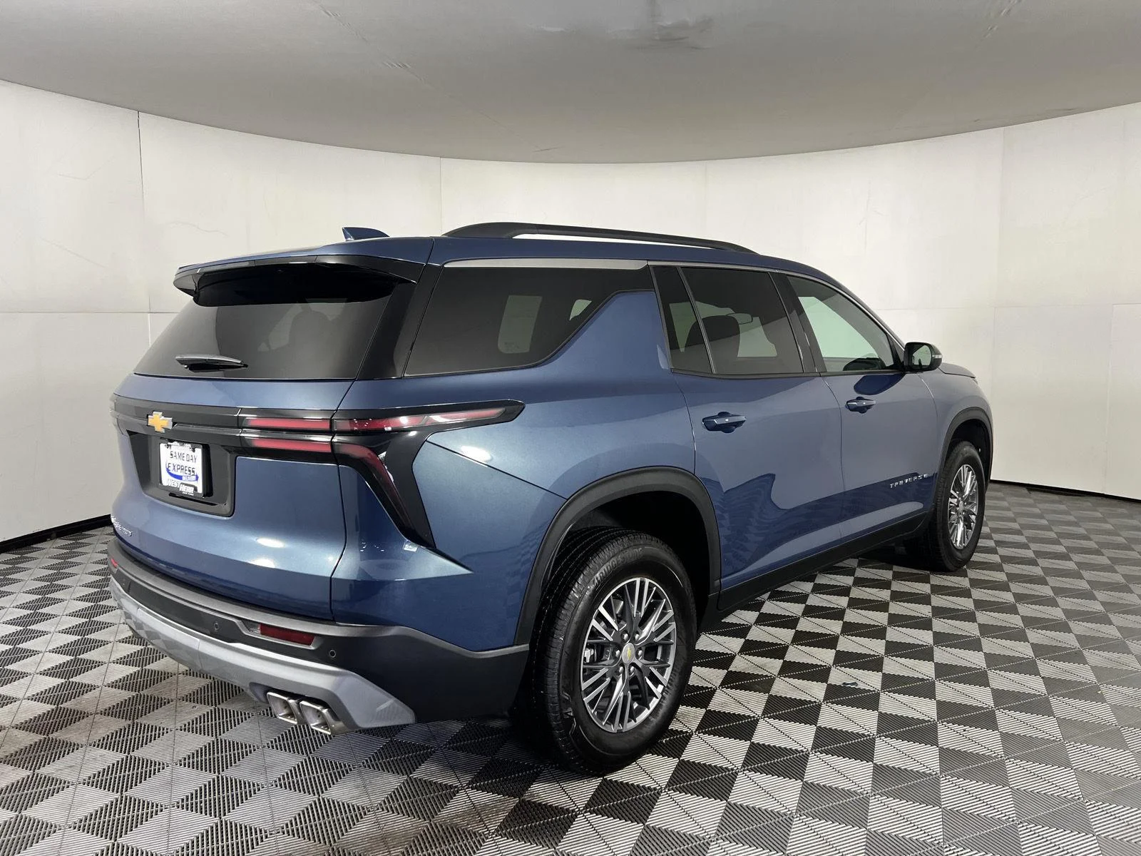 New 2026 Lakeshore Blue Metallic Chevrolet LT image 28
