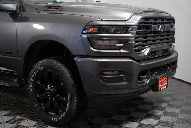 New 2026 Granite Crystal Metallic Clearcoat RAM Big Horn image 50