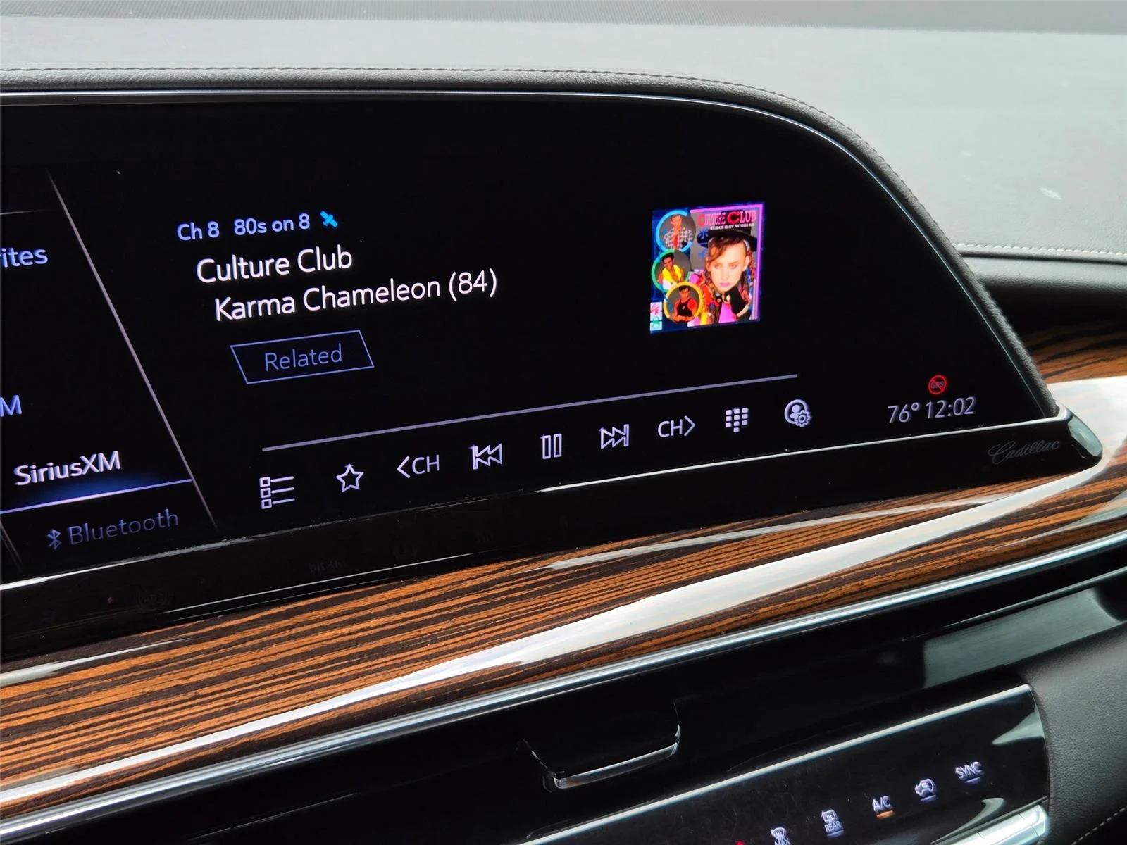 Used 2022 Black Raven Cadillac Luxury image 17