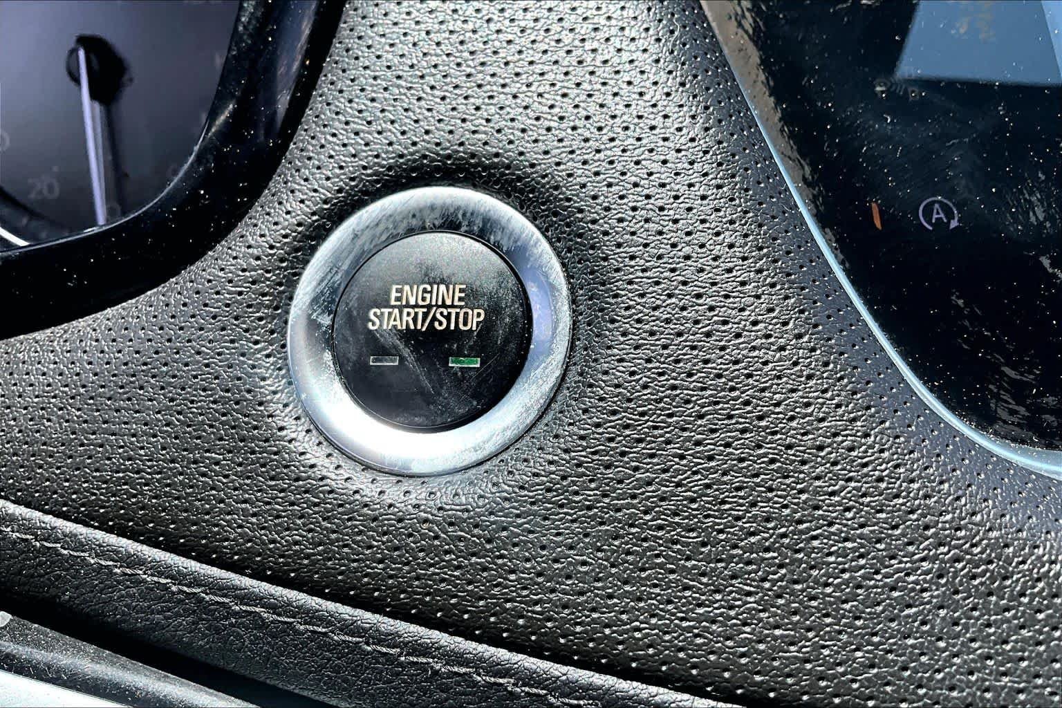 Used 2021 Stellar Black Metallic Cadillac Luxury image 35