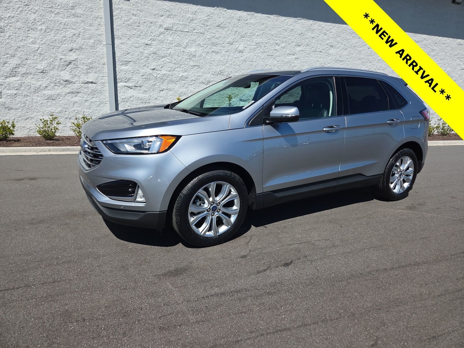 2020 Ford Edge Titanium