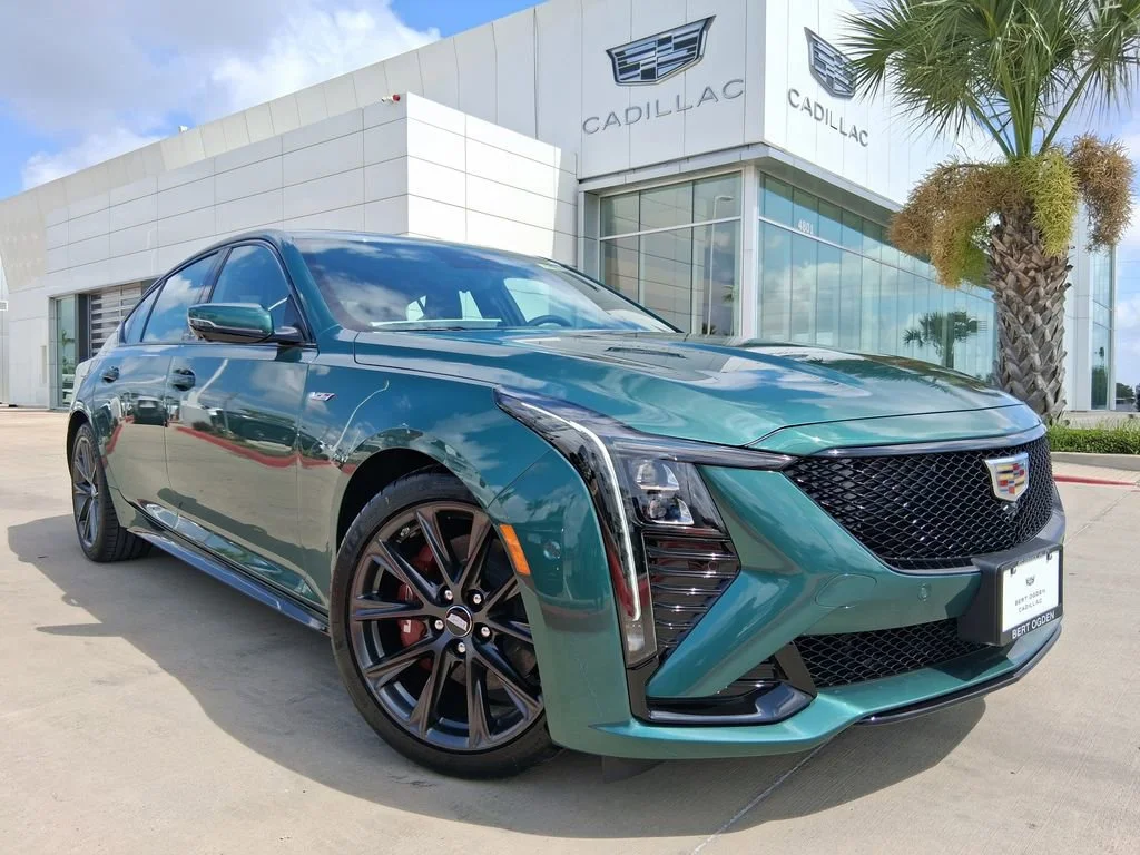 2026 Cadillac CT5 V-Series's photo