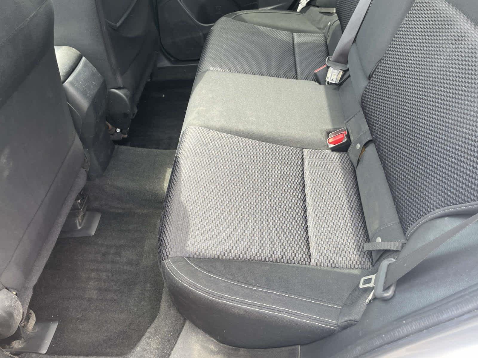 Used 2017 Ice Silver Metallic Subaru Premium image 17