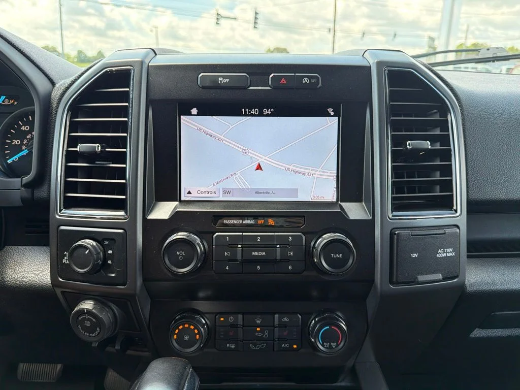 Used 2019 White Ford XLT image 34