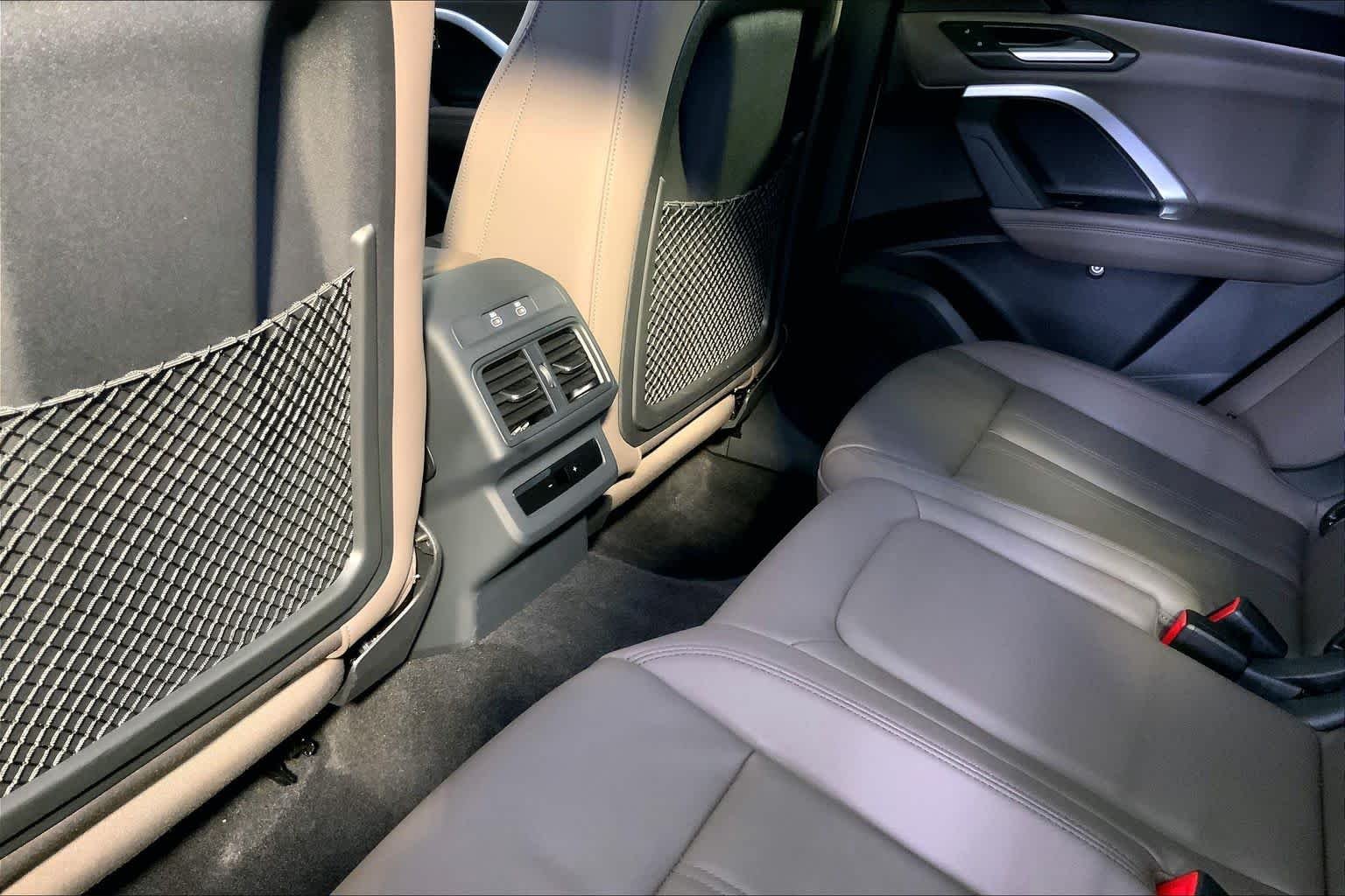 Used 2025 Arkona White Audi Premium image 36