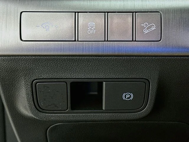 New 2027 Hyundai KONA SE